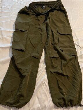 Men's Olive Green Cargo Pants - Elastic Waist